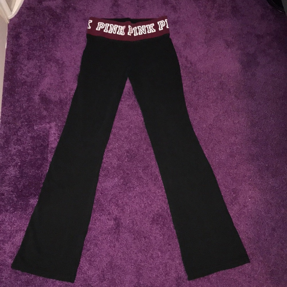 Victoria’s secret pink yoga pants